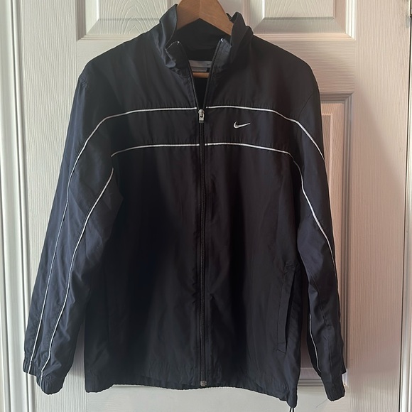 Nike jacket - Picture 1 of 4